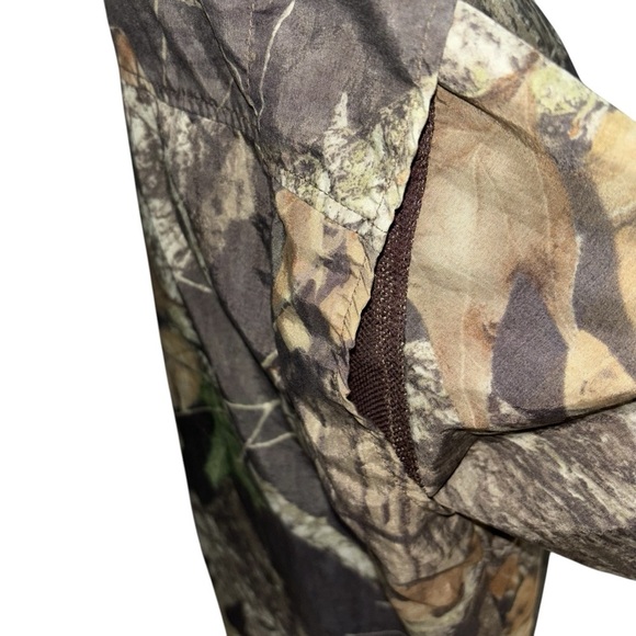 Remington Men's L Large Hunting Button Down Shirt Nylon Vented Camouflage Leaves - Picture 5 of 8